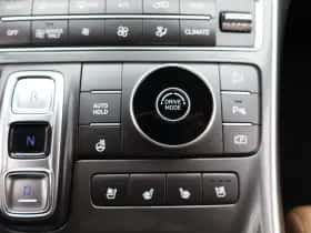 Hyundai Santa Fe thumbnail 24