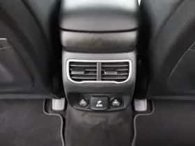 Hyundai Santa Fe thumbnail 38