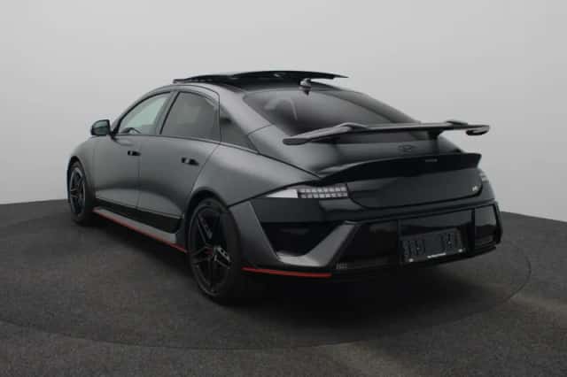 Hyundai Ioniq 6 (2026) thumbnail 2