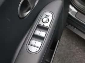 Hyundai Ioniq 5 thumbnail 25