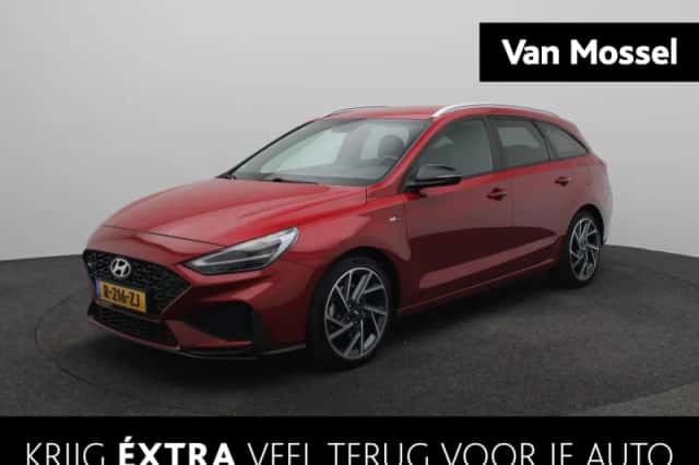 Hyundai i30 (2023) thumbnail 1