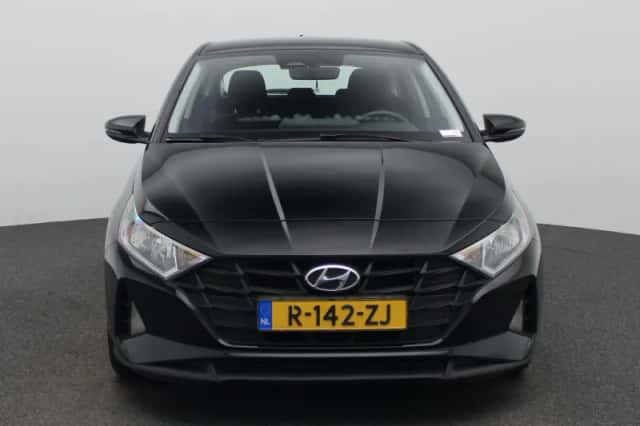 Hyundai i20 (2022) thumbnail 3