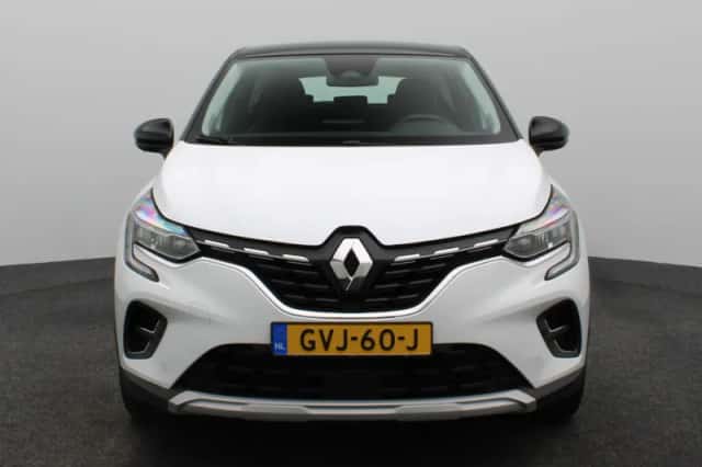 Renault Captur (2021) thumbnail 5