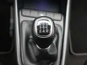 Hyundai i20 thumbnail 17