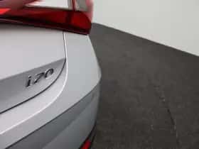 Hyundai i20 thumbnail 35