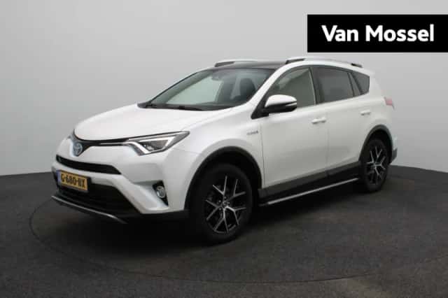 Toyota RAV4 (2017) thumbnail 1