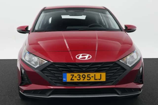 Hyundai i20 (2024) thumbnail 4