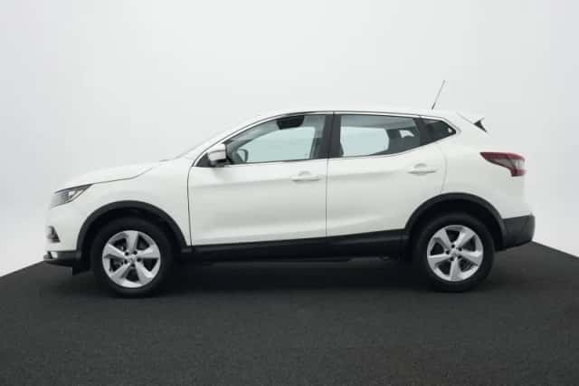 Nissan Qashqai (2021) thumbnail 5