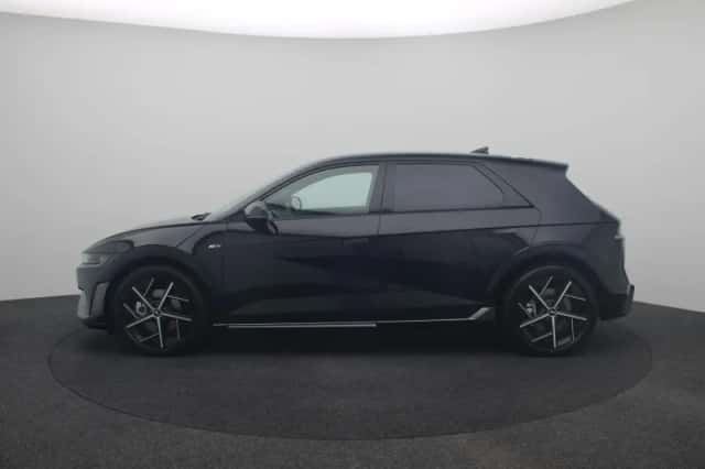 Hyundai Ioniq 5 (2025) thumbnail 5