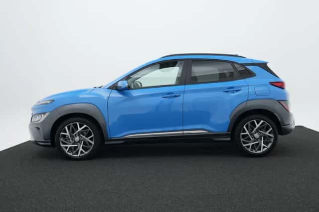 Hyundai Kona (2022) thumbnail 5