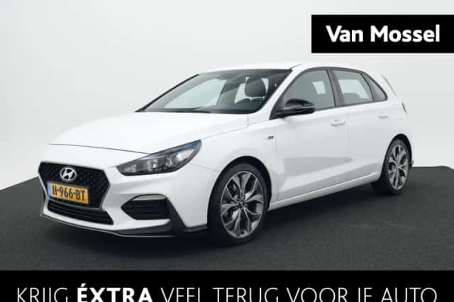 Hyundai i30 (2020) thumbnail 1