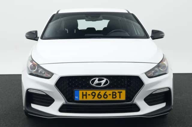 Hyundai i30 (2020) thumbnail 4