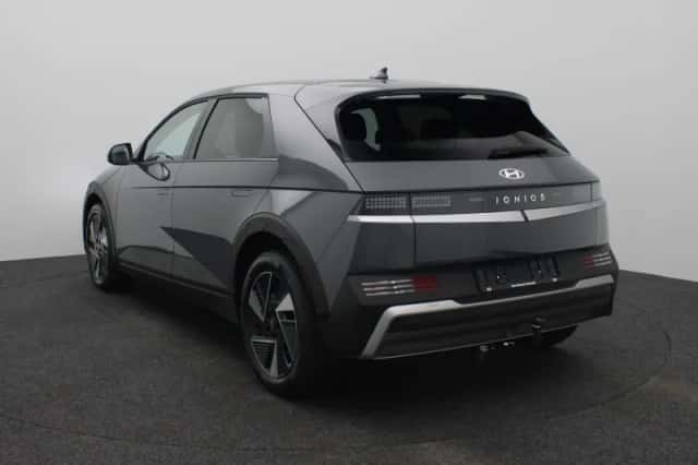 Hyundai Ioniq 5 (2026) thumbnail 3