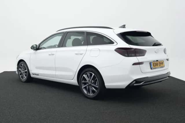 Hyundai i30 (2026) thumbnail 3