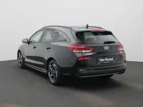 Hyundai i30 thumbnail 3