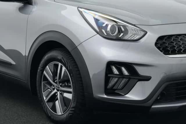 Kia Niro (2022) thumbnail 11