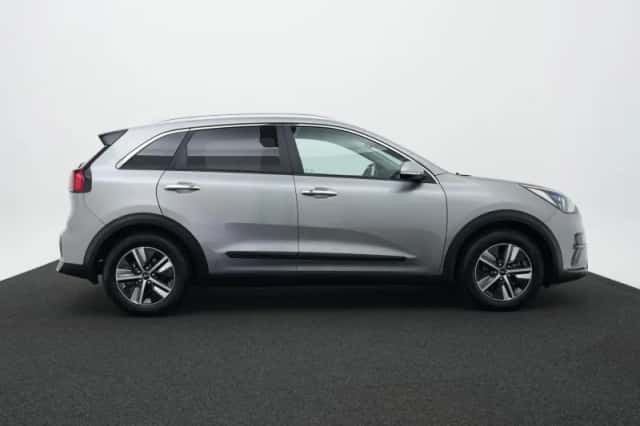 Kia Niro (2022) thumbnail 6