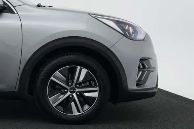 Kia Niro (2022) thumbnail 8