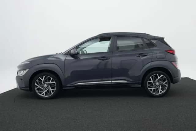 Hyundai Kona (2023) thumbnail 5