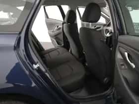 Hyundai i30 thumbnail 33