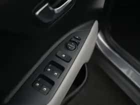 Kia Stonic thumbnail 30