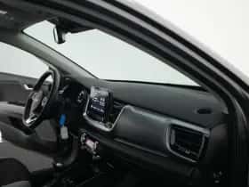 Kia Stonic thumbnail 36