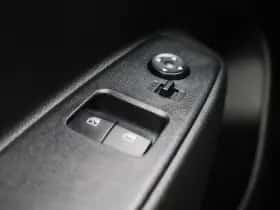 Hyundai i10 thumbnail 25