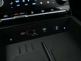 Hyundai Santa Fe thumbnail 17
