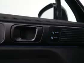 Hyundai Santa Fe thumbnail 37