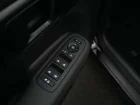 Hyundai Santa Fe thumbnail 38