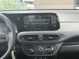Hyundai i10 thumbnail 9