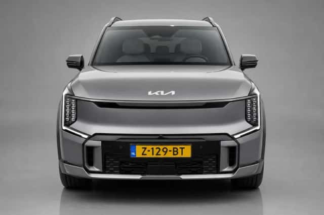 Kia EV9 (2024) thumbnail 5