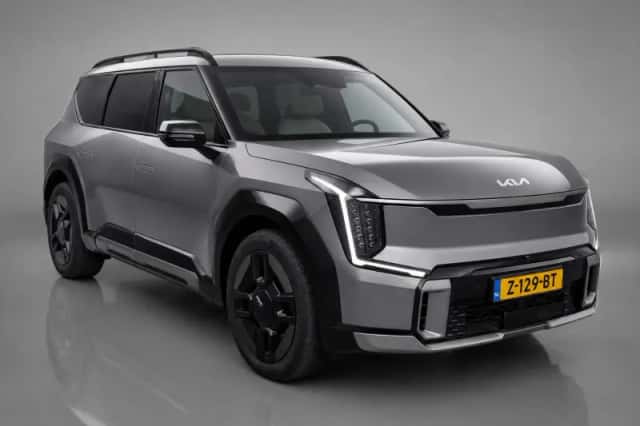 Kia EV9 (2024) thumbnail 6