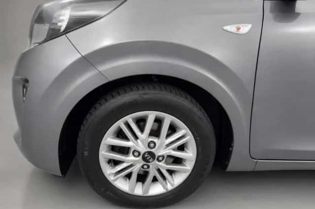 Kia Picanto (2021) thumbnail 6