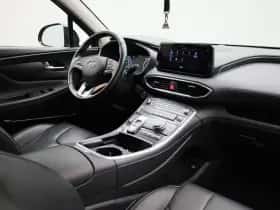 Hyundai Santa Fe (2022) thumbnail 39
