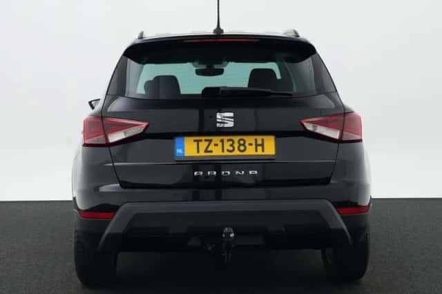 SEAT Arona (2018) thumbnail 6