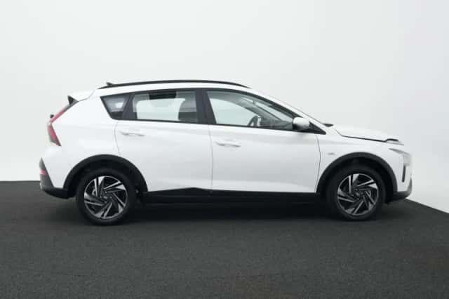 Hyundai Bayon (2023) thumbnail 6