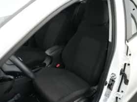 Hyundai Bayon (2023) thumbnail 7