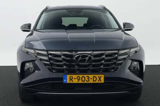 Hyundai Tucson (2022) thumbnail 3