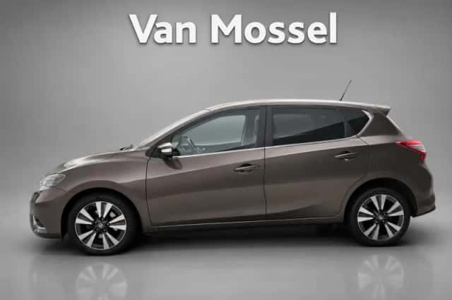 Nissan Pulsar (2017) thumbnail 4
