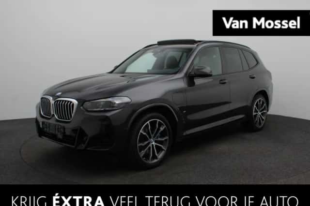 BMW X3 (2023) thumbnail 1
