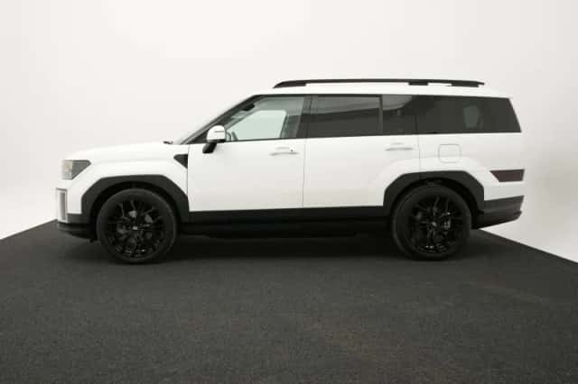 Hyundai Santa Fe (2025) thumbnail 4