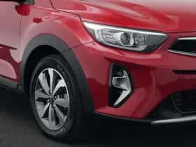 Kia Stonic (2022) thumbnail 18