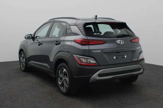 Hyundai Kona (2022) thumbnail 2