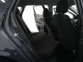 Hyundai i20 thumbnail 37