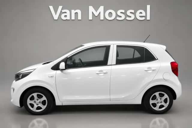 Kia Picanto (2021) thumbnail 4