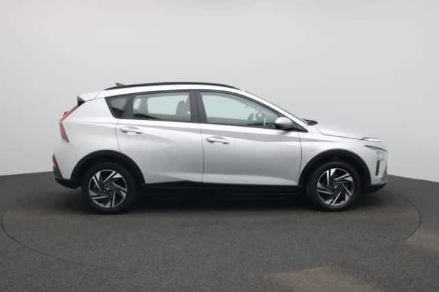 Hyundai Bayon (2022) thumbnail 6