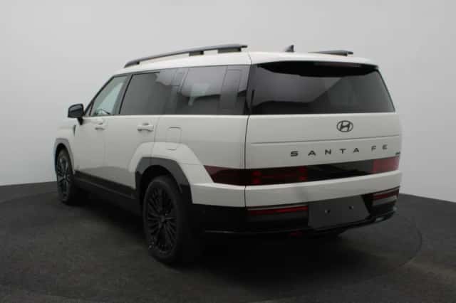 Hyundai Santa Fe (2026) thumbnail 3