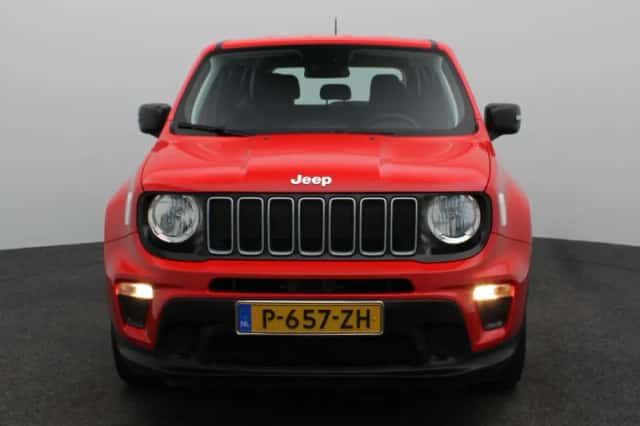 Jeep Renegade (2022) thumbnail 4