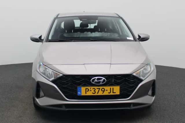 Hyundai i20 (2022) thumbnail 4